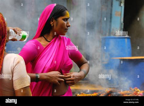 Balti Find A Prostitute