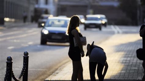 Gold Coast Find A Prostitute